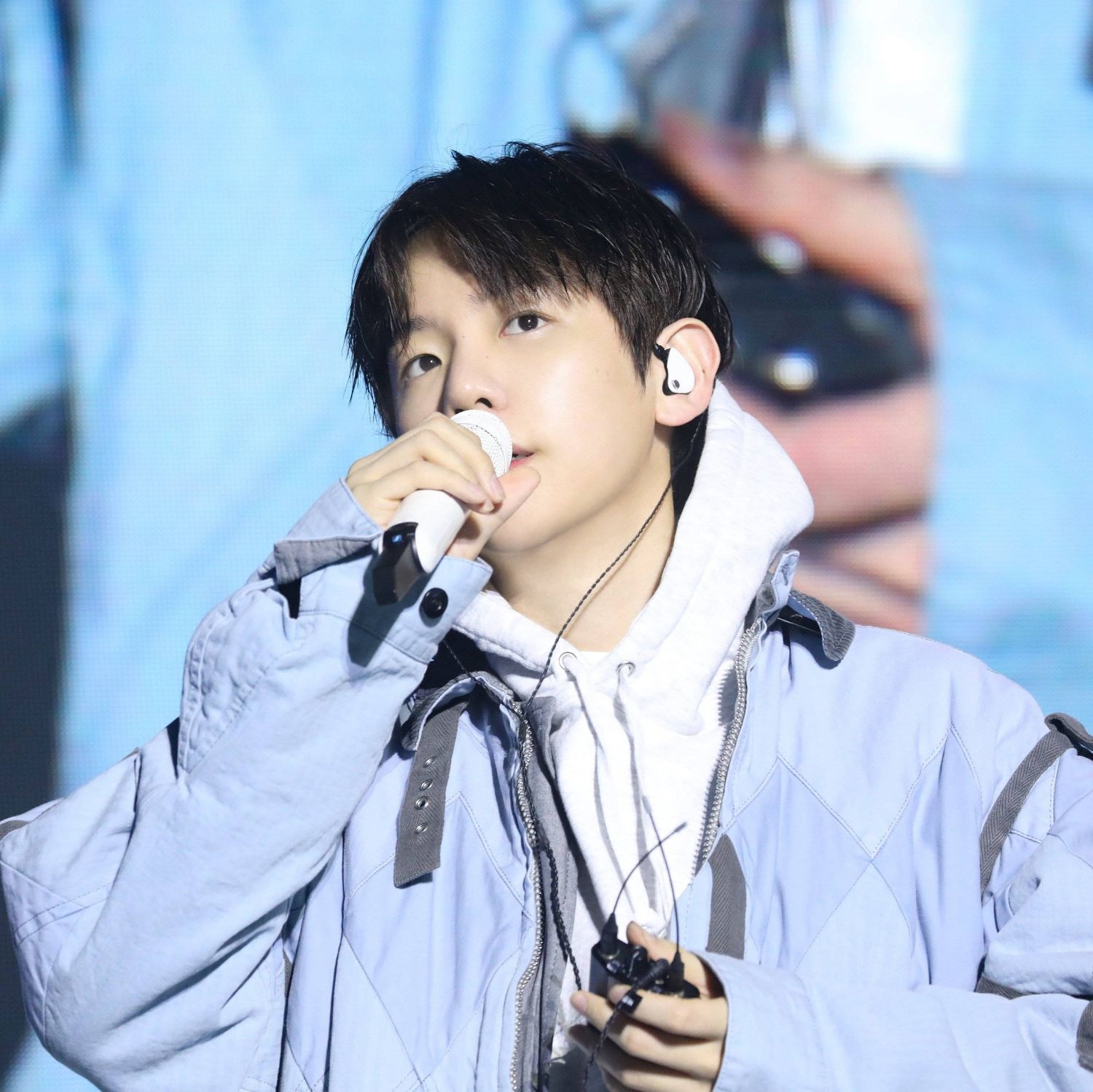 伯贤 (EXO)的幕后花絮