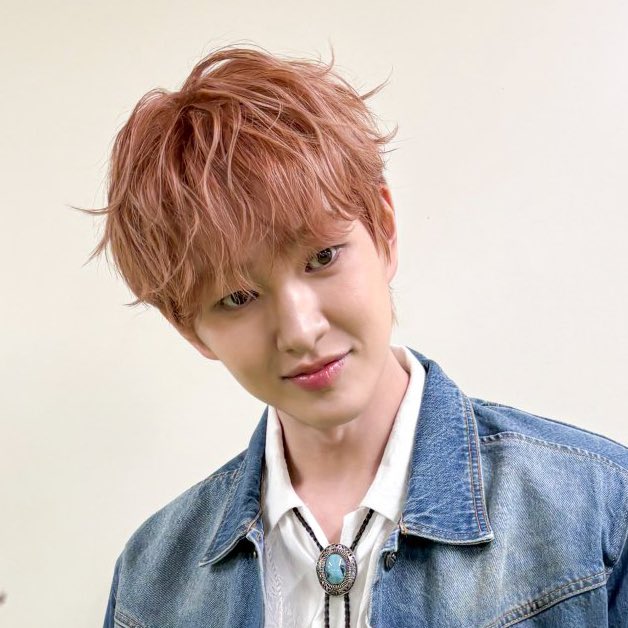 Latest photo of Onew (SHINee)