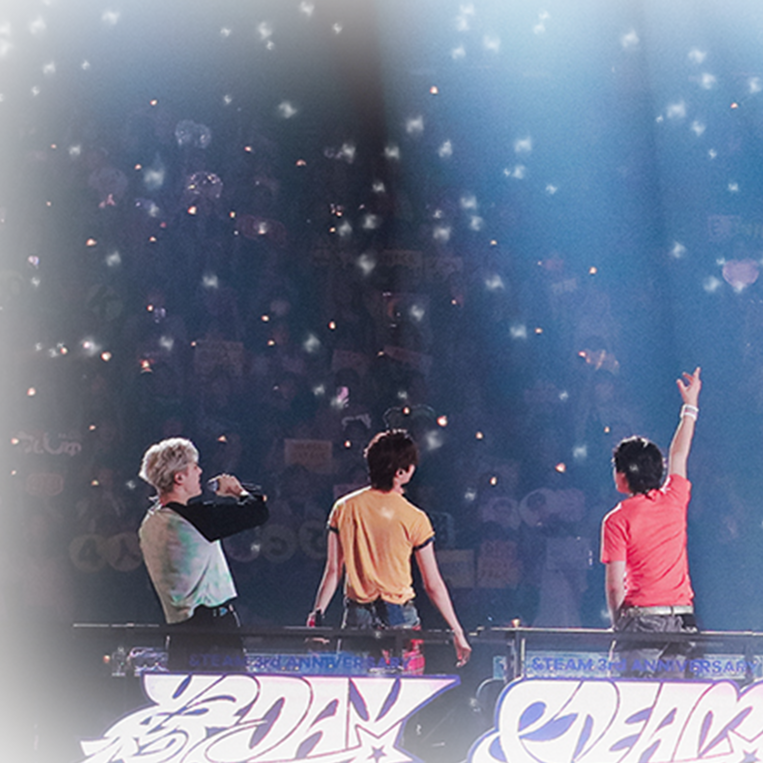 A moment captured by &TEAM's fan