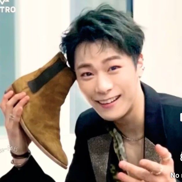 A moment captured by Moonbin (ASTRO)'s fan