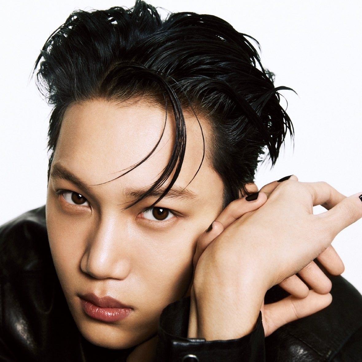 Behind-the-scenes cut of Kai (EXO)