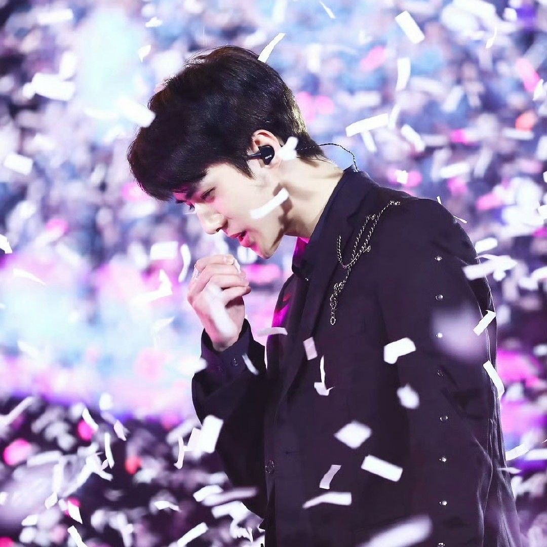 Recent activity shot of Sehun (EXO)