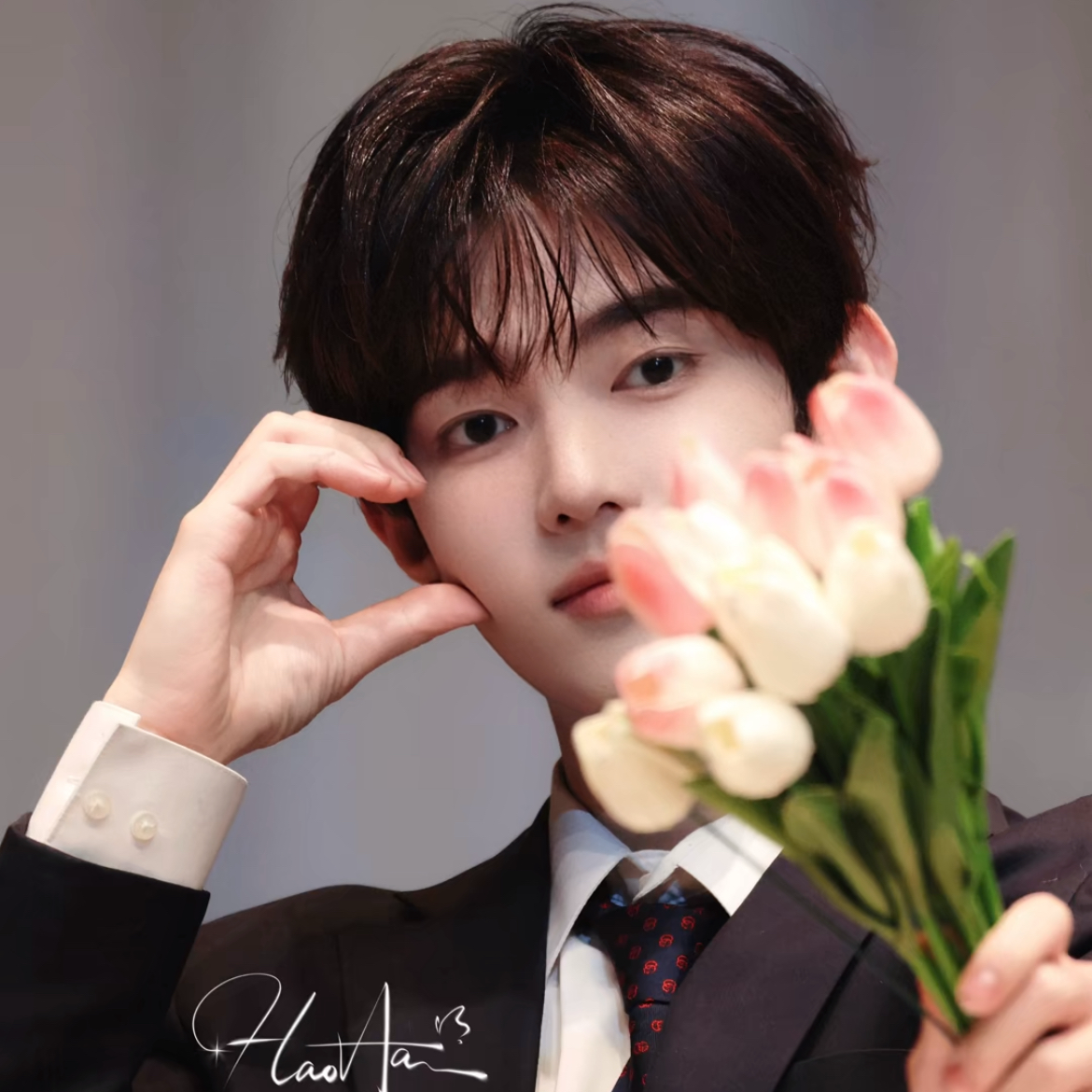 Recent activity shot of Zhang Hao (ZEROBASEONE)