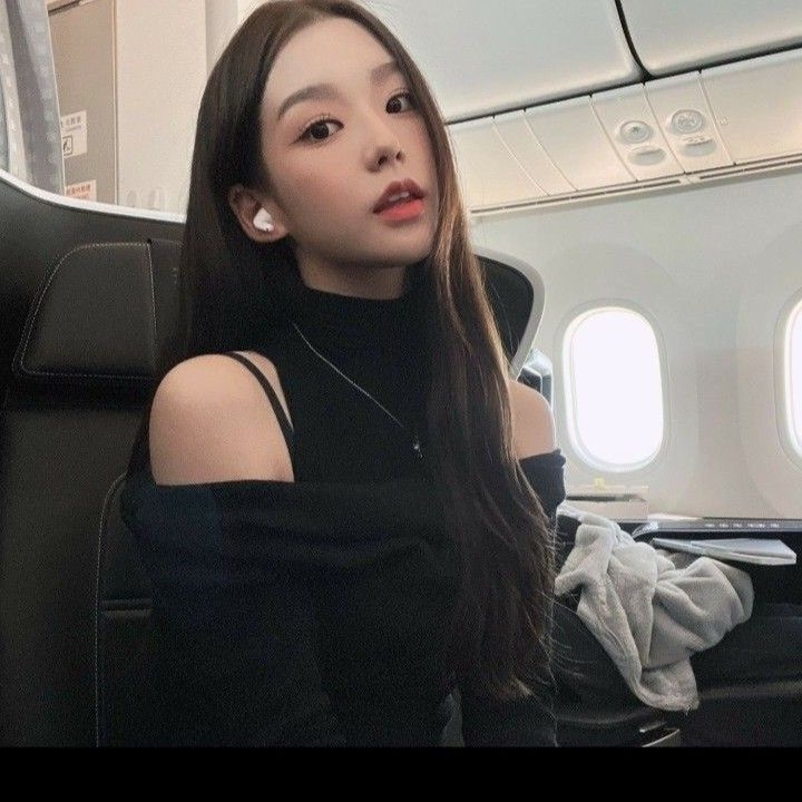 SECRET NUMBER的最新照片