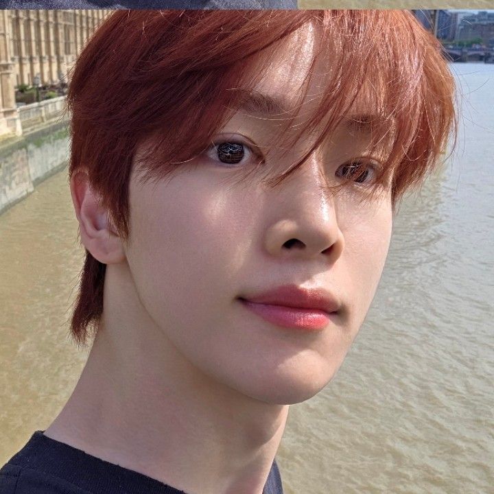Recent activity shot of Sungchan (RIIZE)