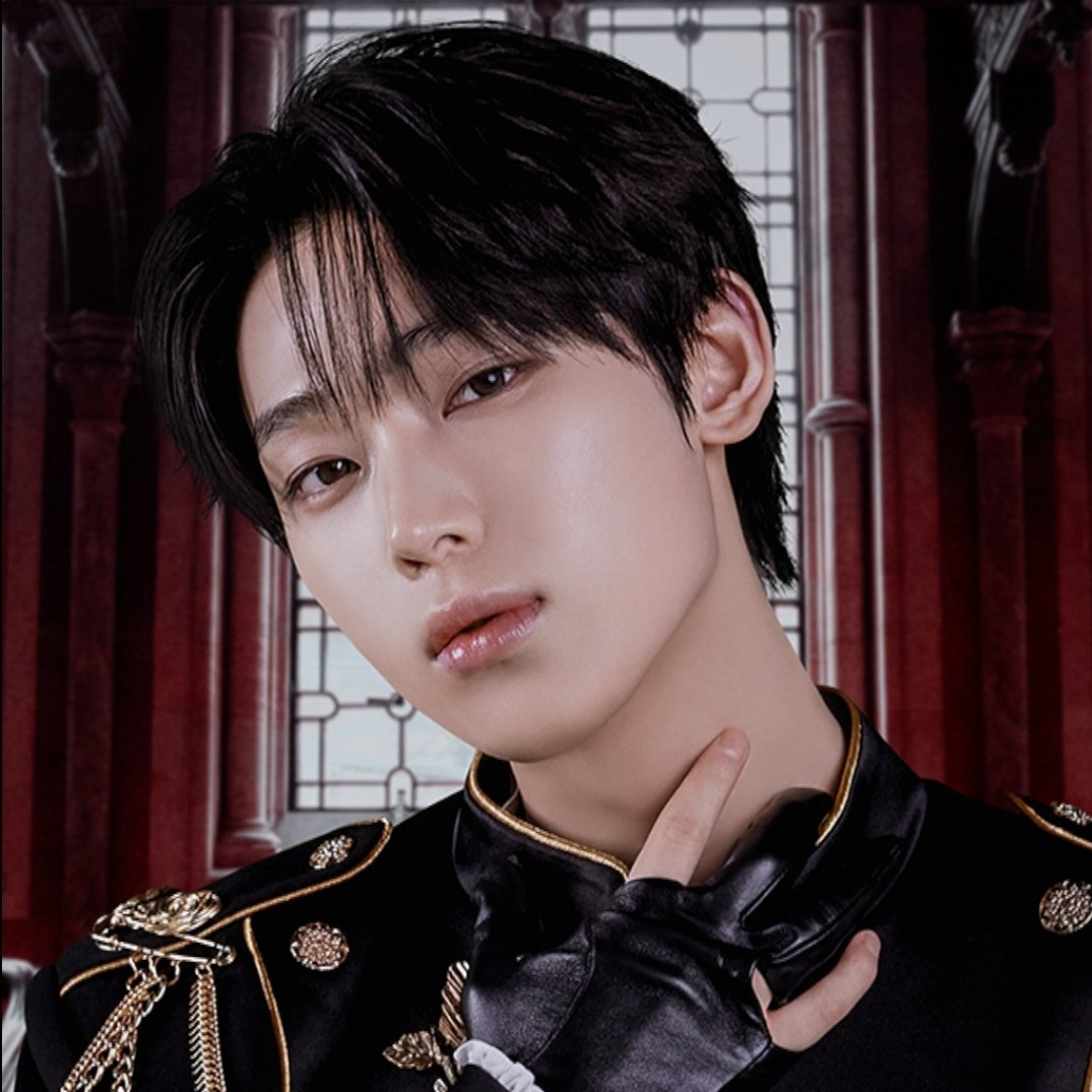 Recent activity shot of Sunoo (ENHYPEN)