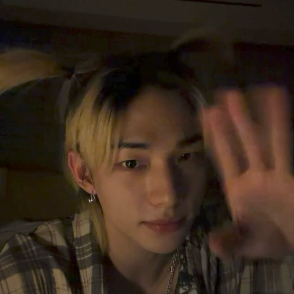 Latest photo of Hyunjin (Stray Kids)