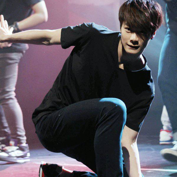 A moment captured by Moonbin (ASTRO)'s fan