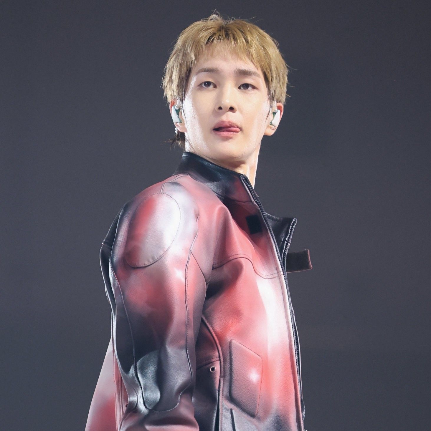 温流 (SHINee)的最新照片