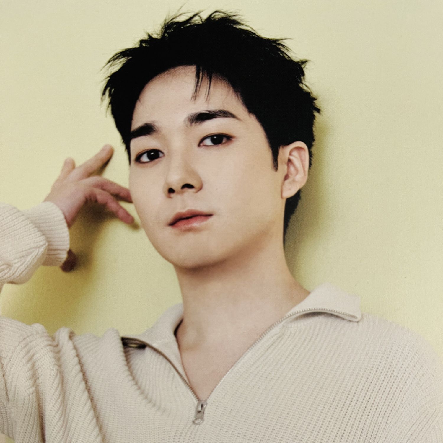 A moment captured by Aron's fan