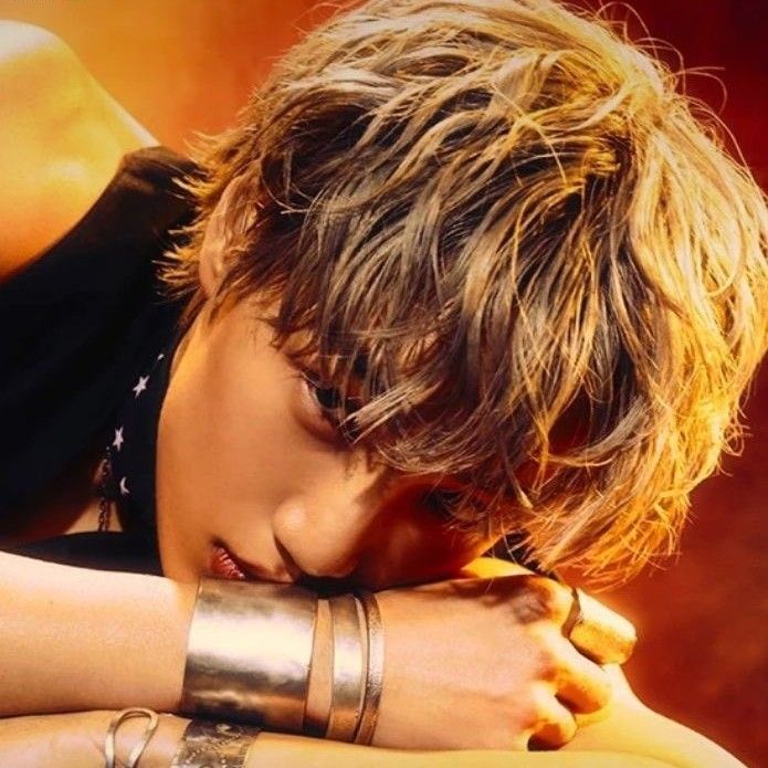 Foto aktivitas terbaru Kai (EXO)