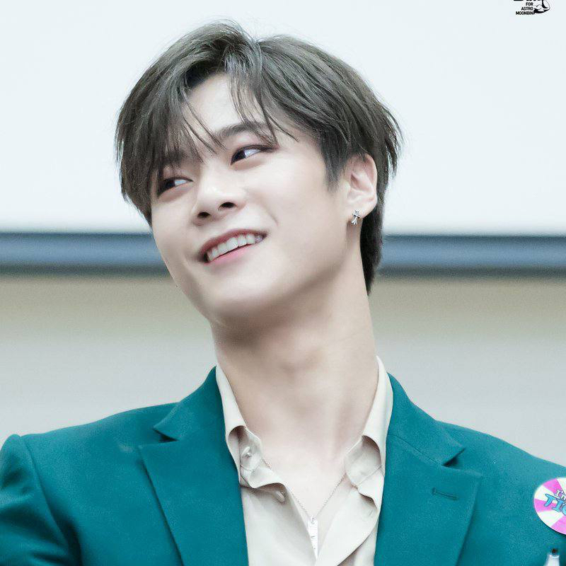 Latest photo of Moonbin (ASTRO)