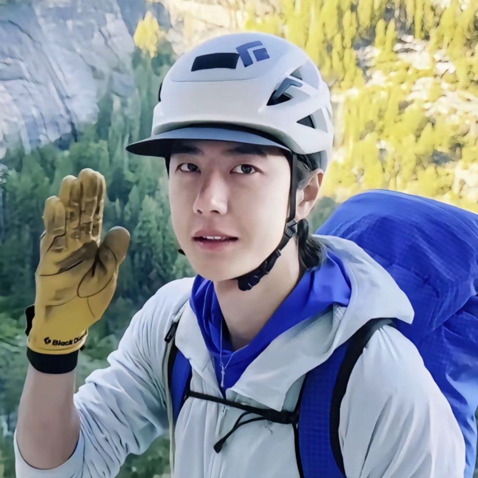 Behind-the-scenes cut of Wang Yibo