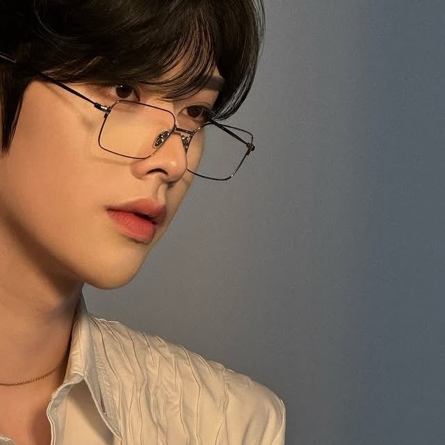 리키 (제로베이스원) 최근 활동샷