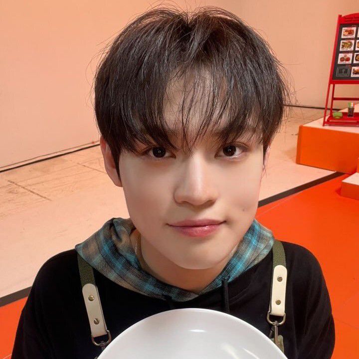 Recent activity shot of Chenle (NCT DREAM)