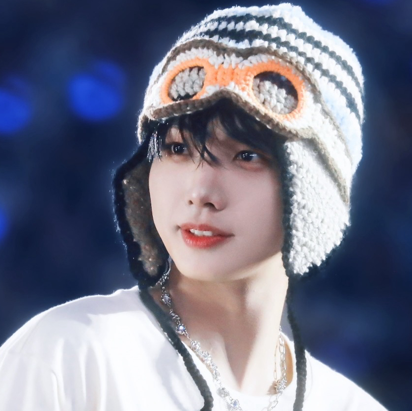 A moment captured by BOYNEXTDOOR's fan