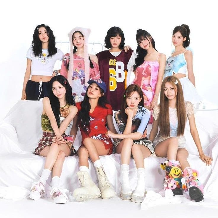 Latest photo of TRI.BE