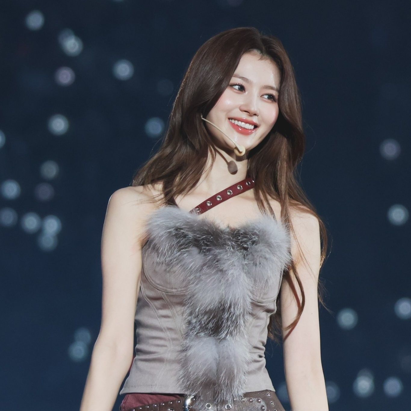 Momen yang diabadikan oleh penggemar Sana (TWICE)