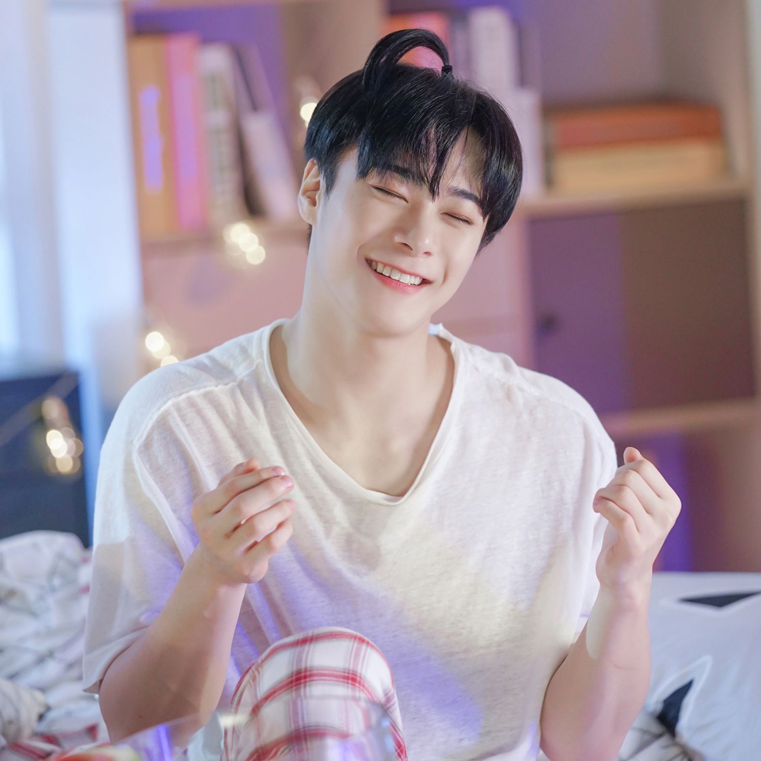 Recent activity shot of Moonbin (ASTRO)