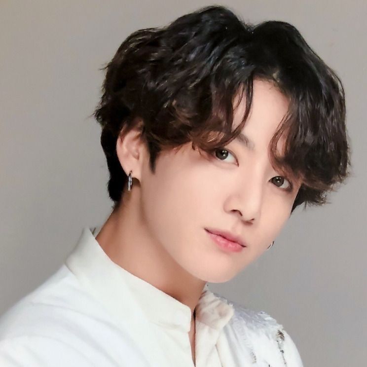 Latest photo of Jungkook (BTS)