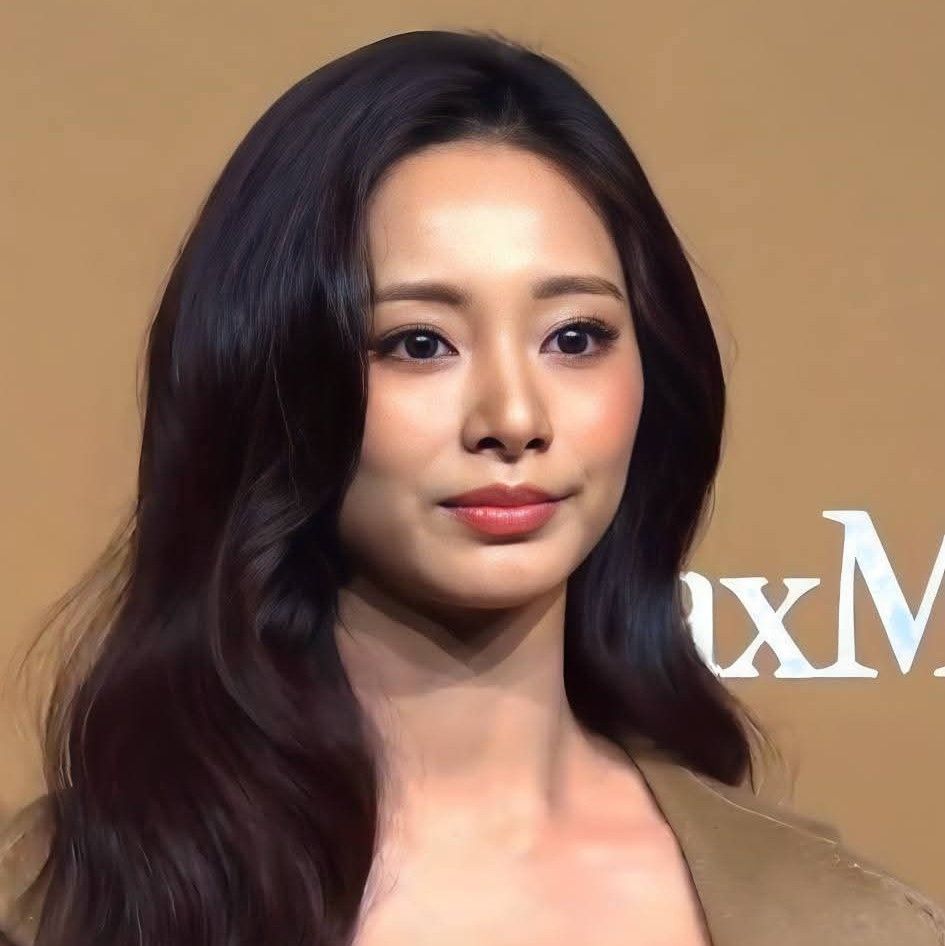 子瑜 (TWICE)的最新活動照片