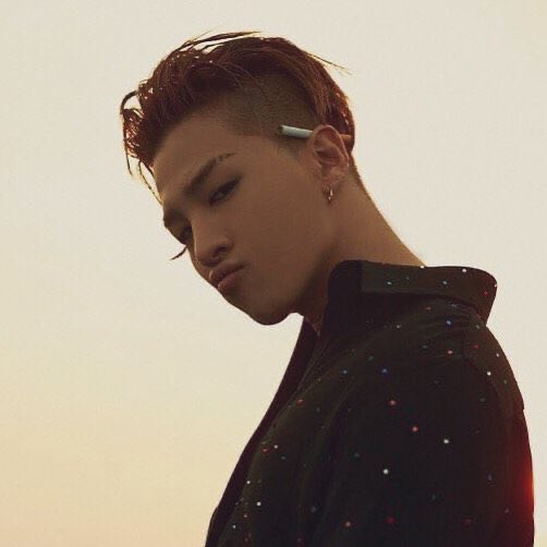 Recent activity shot of Taeyang (BIGBANG)