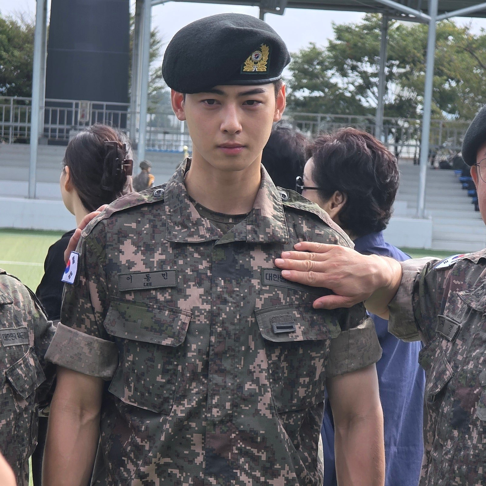 Behind-the-scenes cut of Eunwoo (ASTRO)
