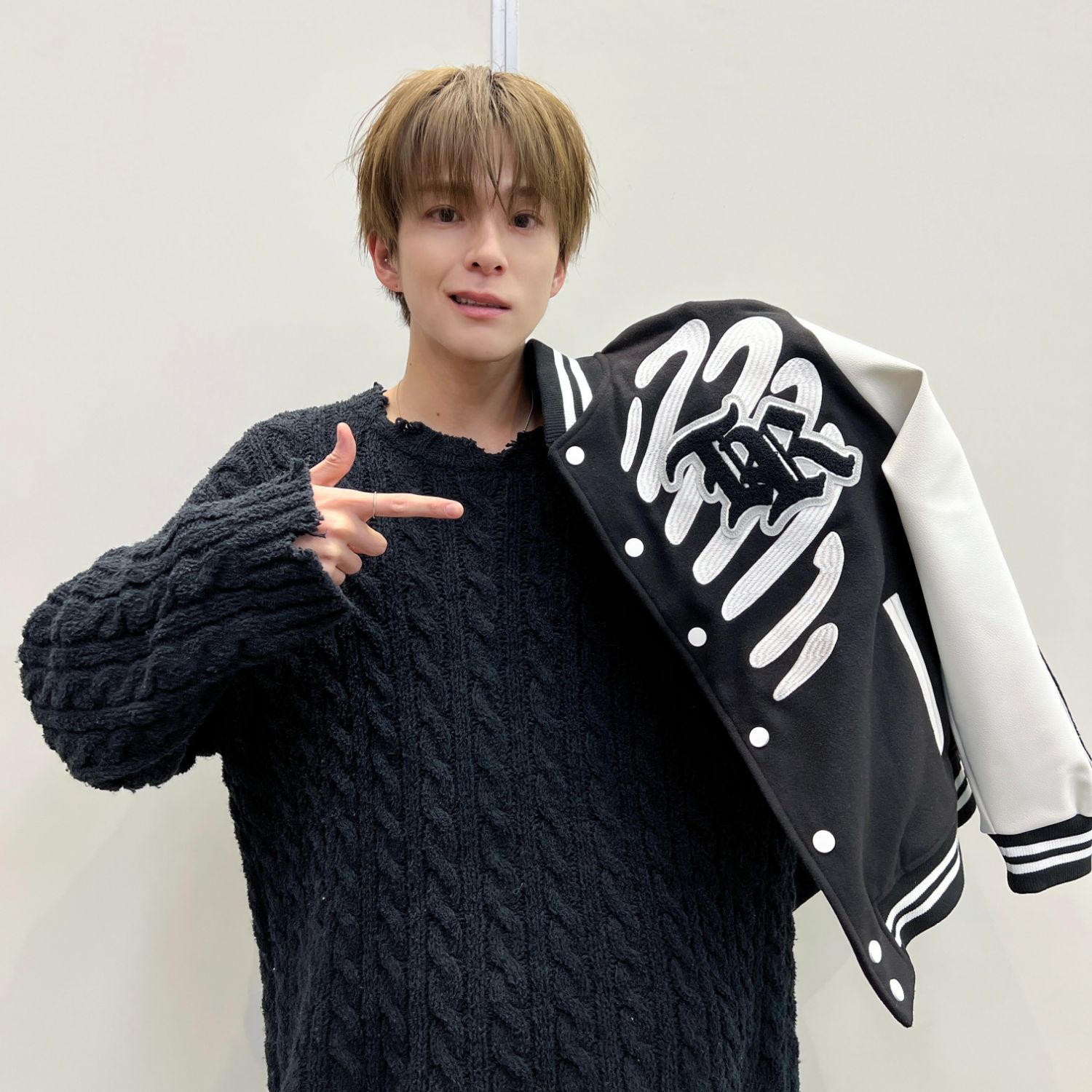 A moment captured by Asahi (TREASURE)'s fan