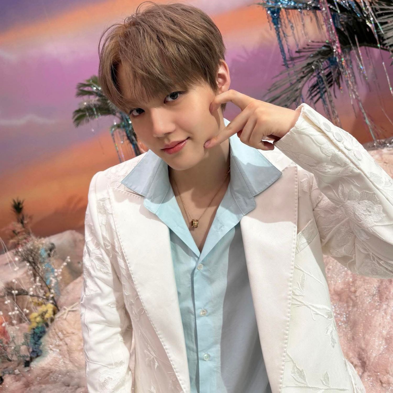 Recent activity shot of Doyoung (TREASURE)