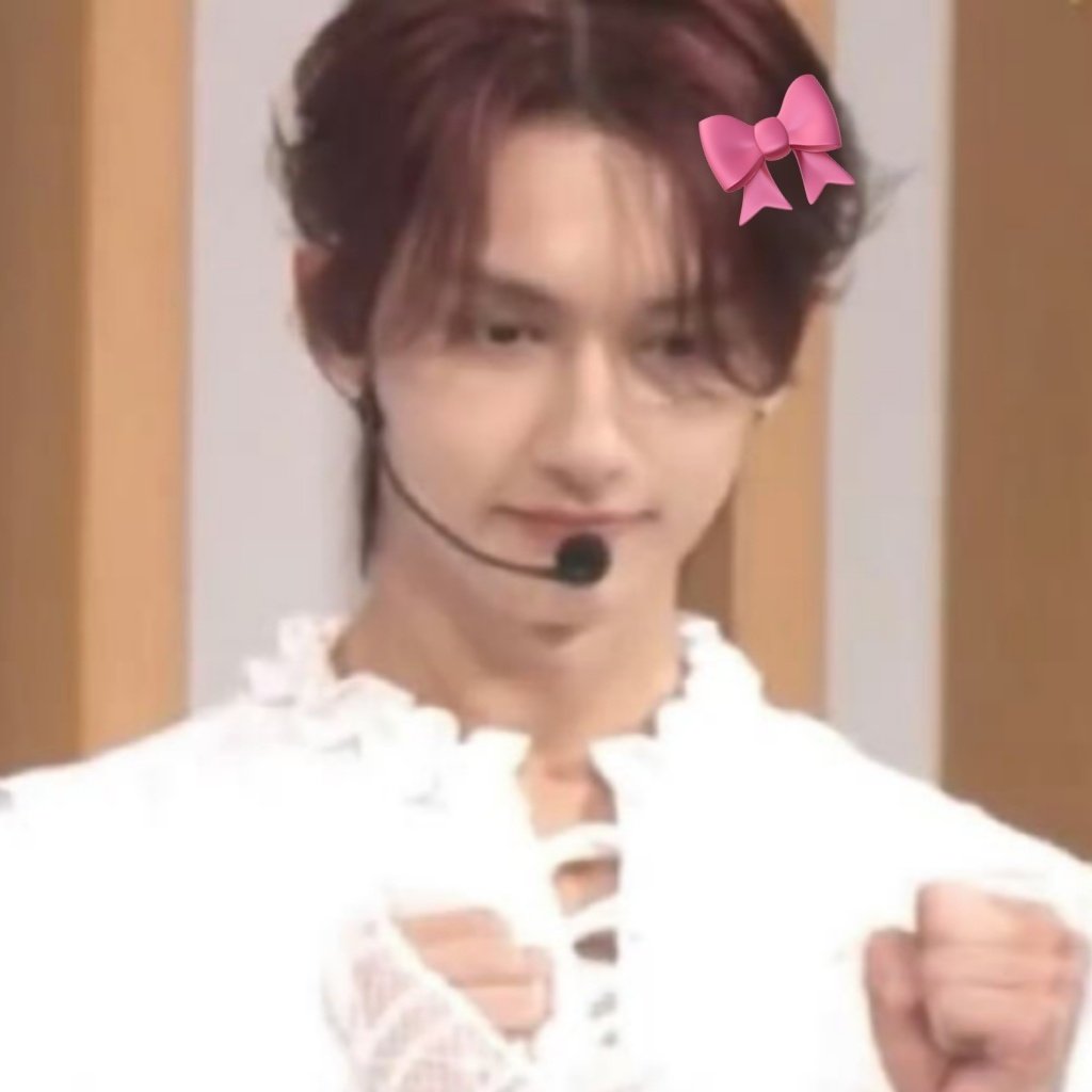 Behind-the-scenes cut of Jun (SEVENTEEN)