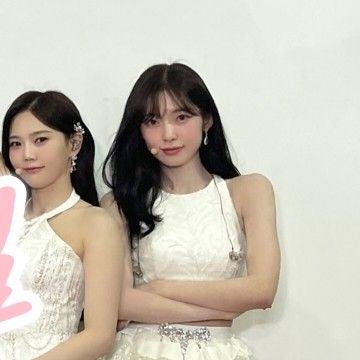 Latest photo of OH MY GIRL