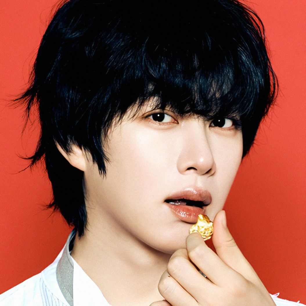 Latest photo of Heechul (Super Junior)