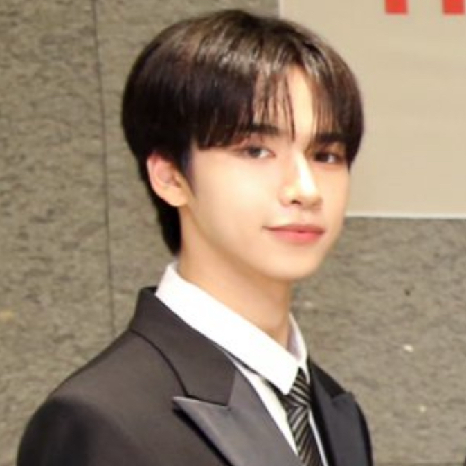 Recent activity shot of Hanjun (n.SSign)