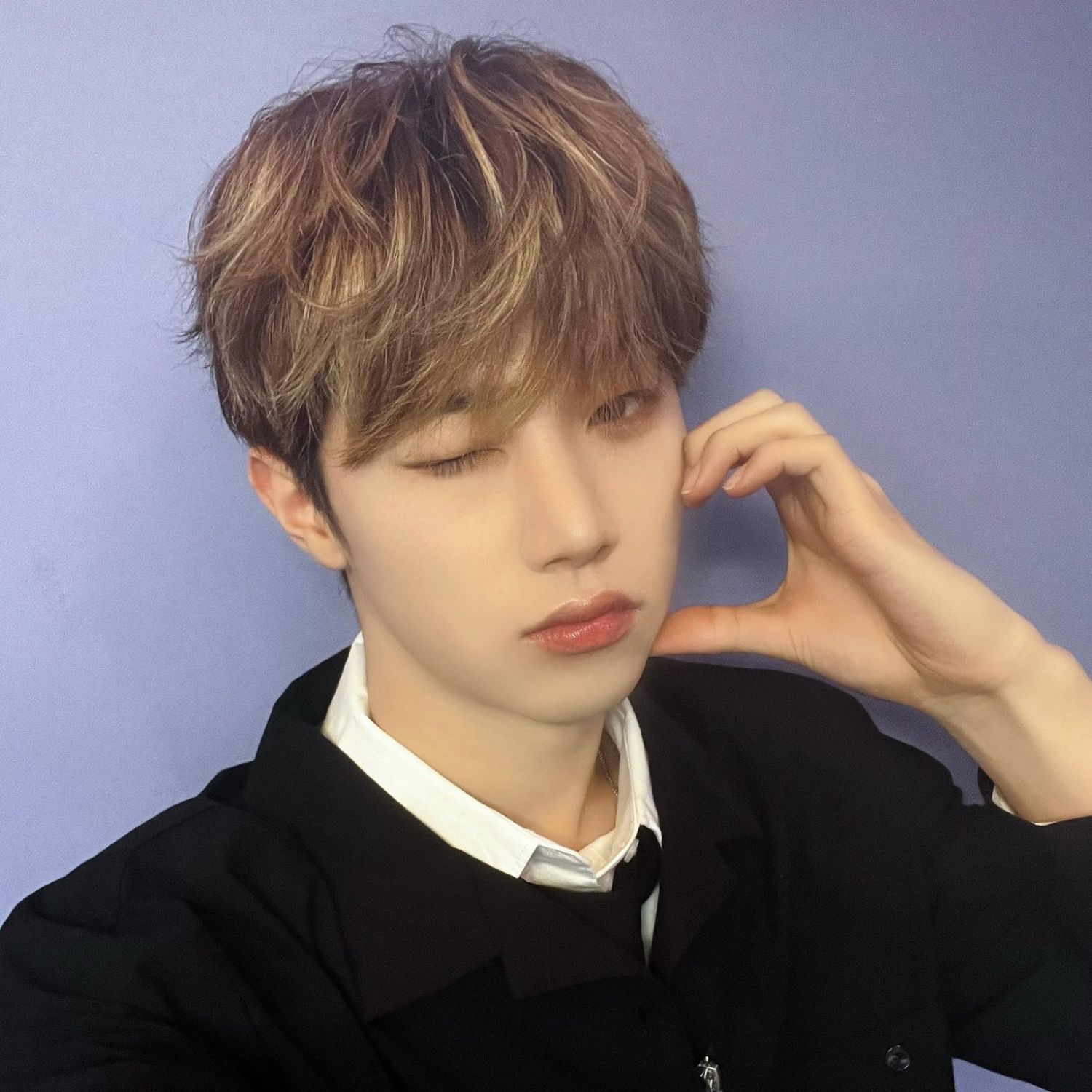 Latest photo of Hyunwoo (Xikers)