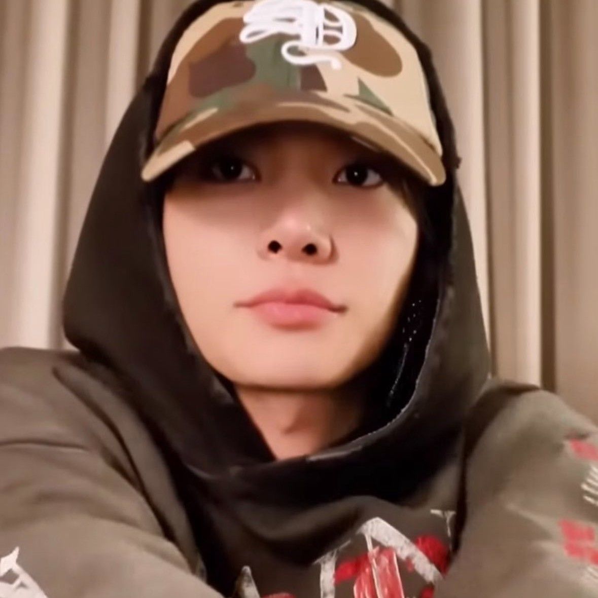 Foto aktivitas terbaru Heeseung (ENHYPEN)