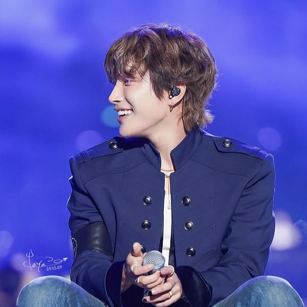 Latest photo of Hongjoong (ATEEZ)