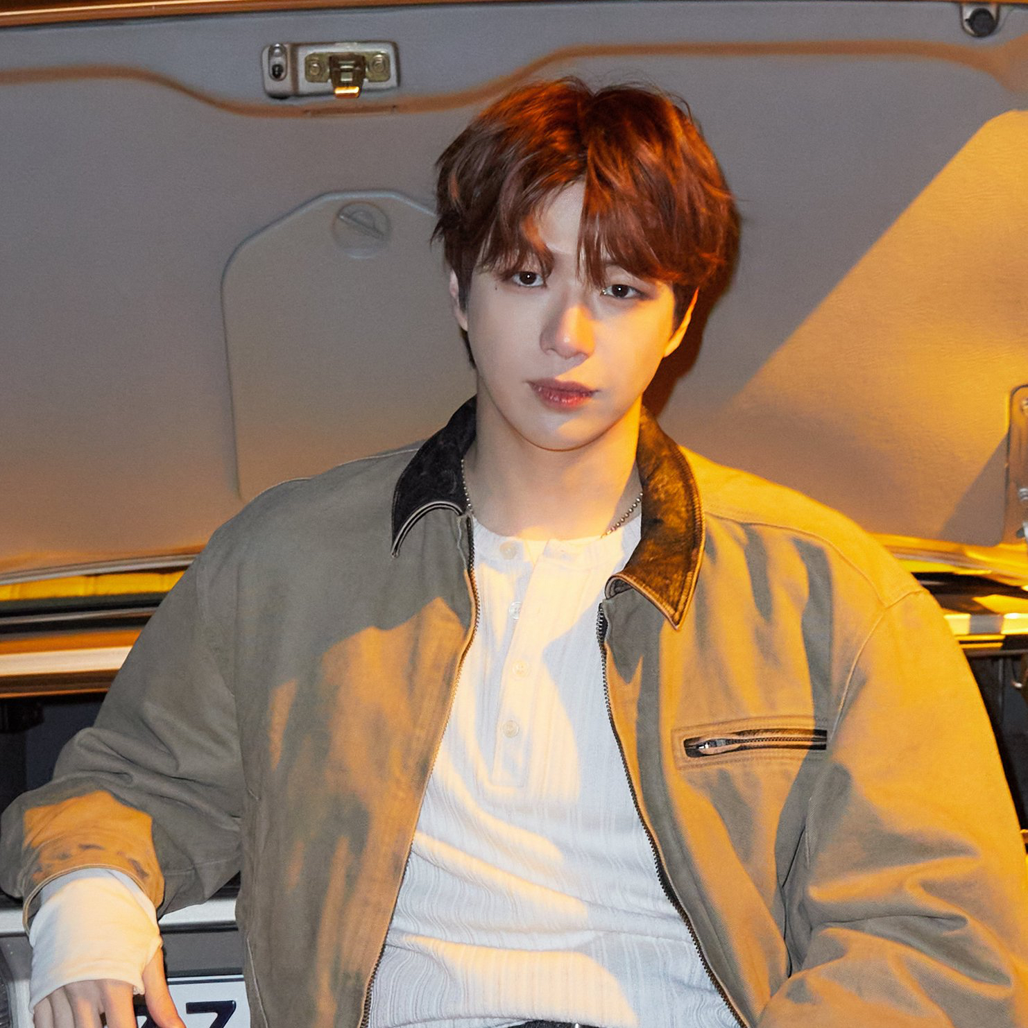 カン・ダニエルの舞台裏ショット