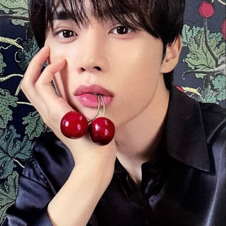 Behind-the-scenes cut of Sunwoo (THE BOYZ)