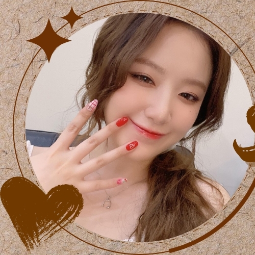 Behind-the-scenes cut of Shuhua (i-dle)