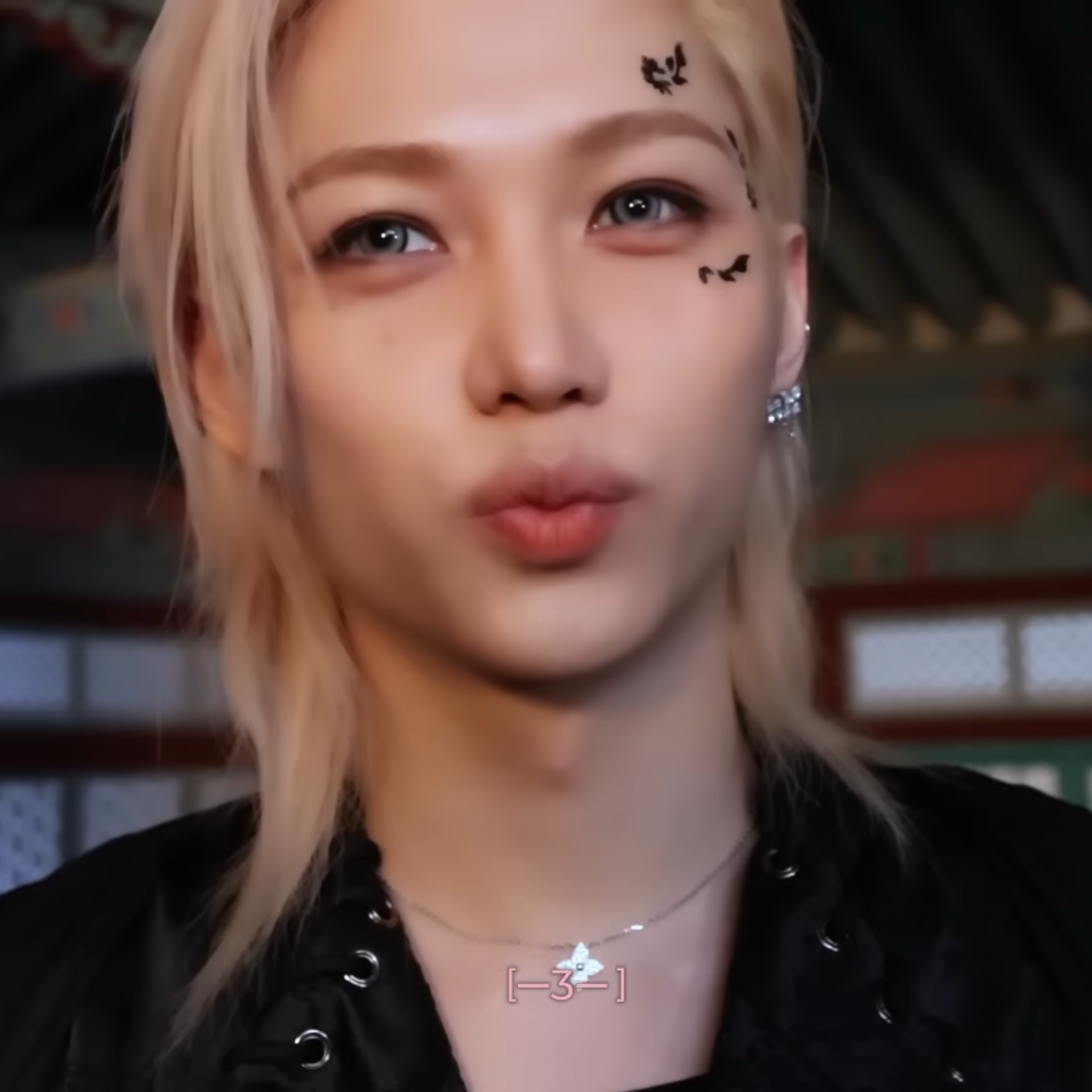 Latest photo of Felix (Stray Kids)