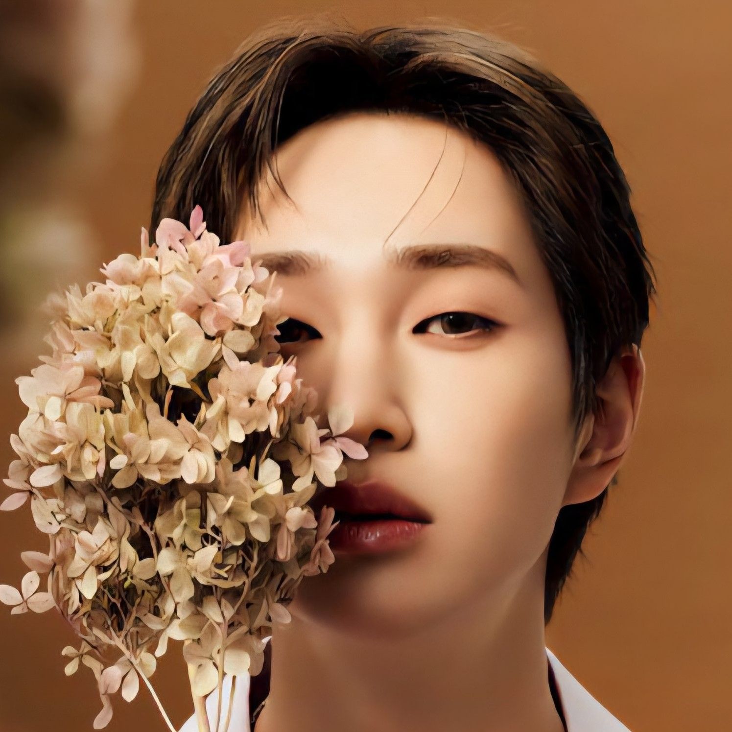 Latest photo of Onew (SHINee)