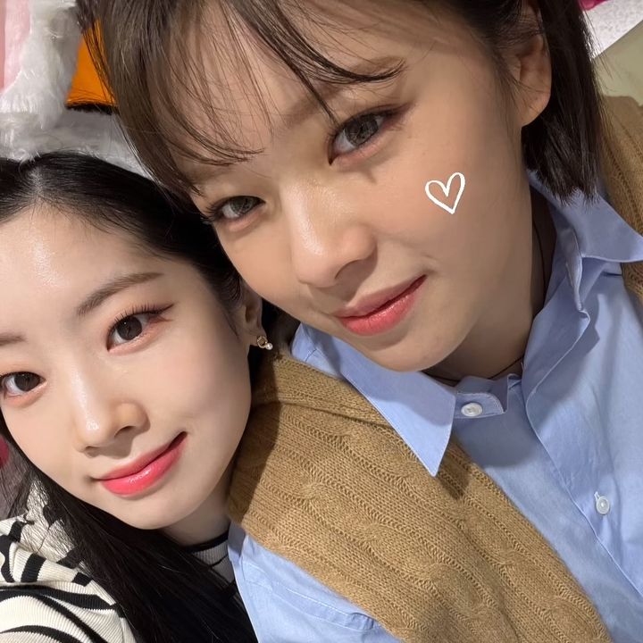 A moment captured by Dahyun (TWICE)'s fan