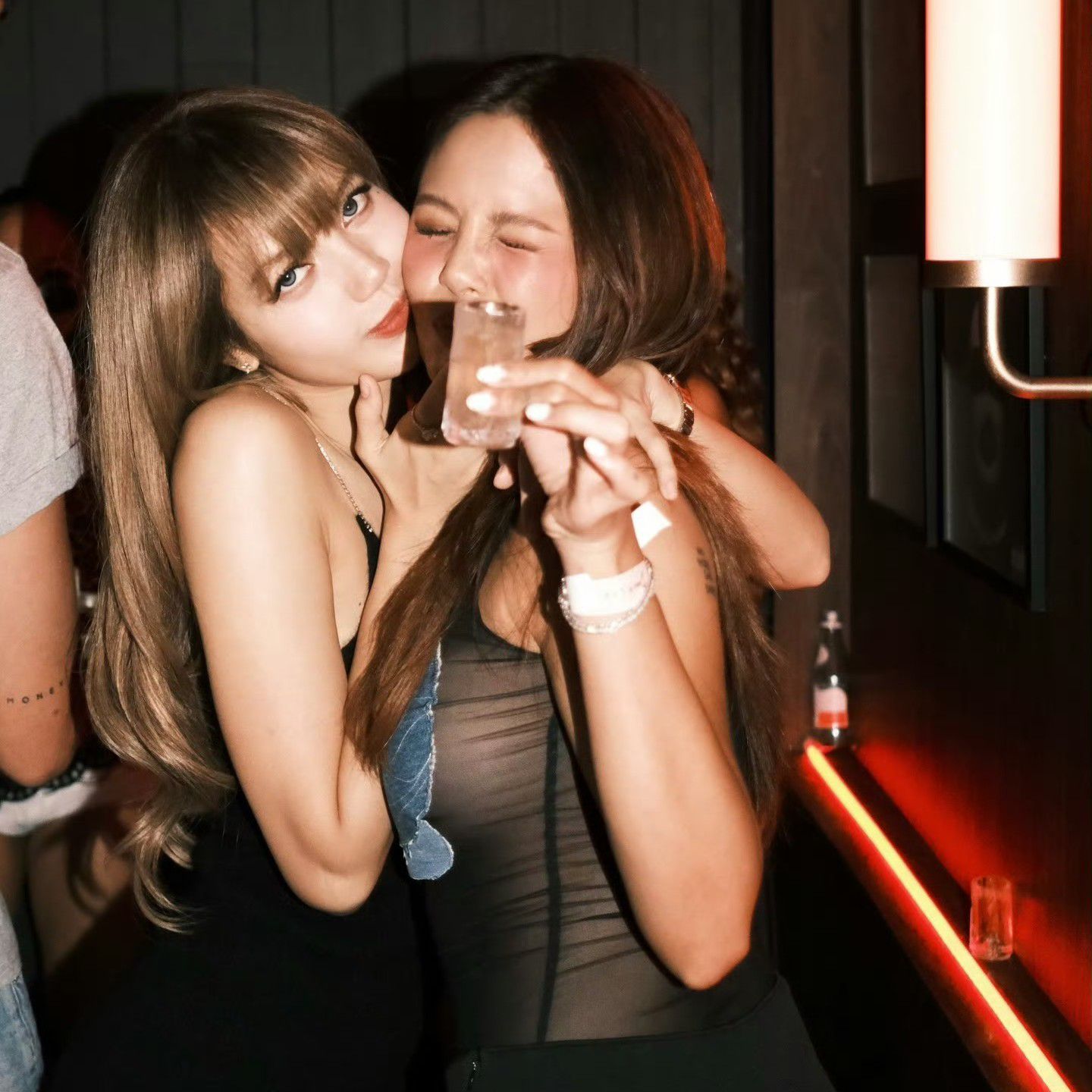 리사 (BLACKPINK) 최근 활동샷