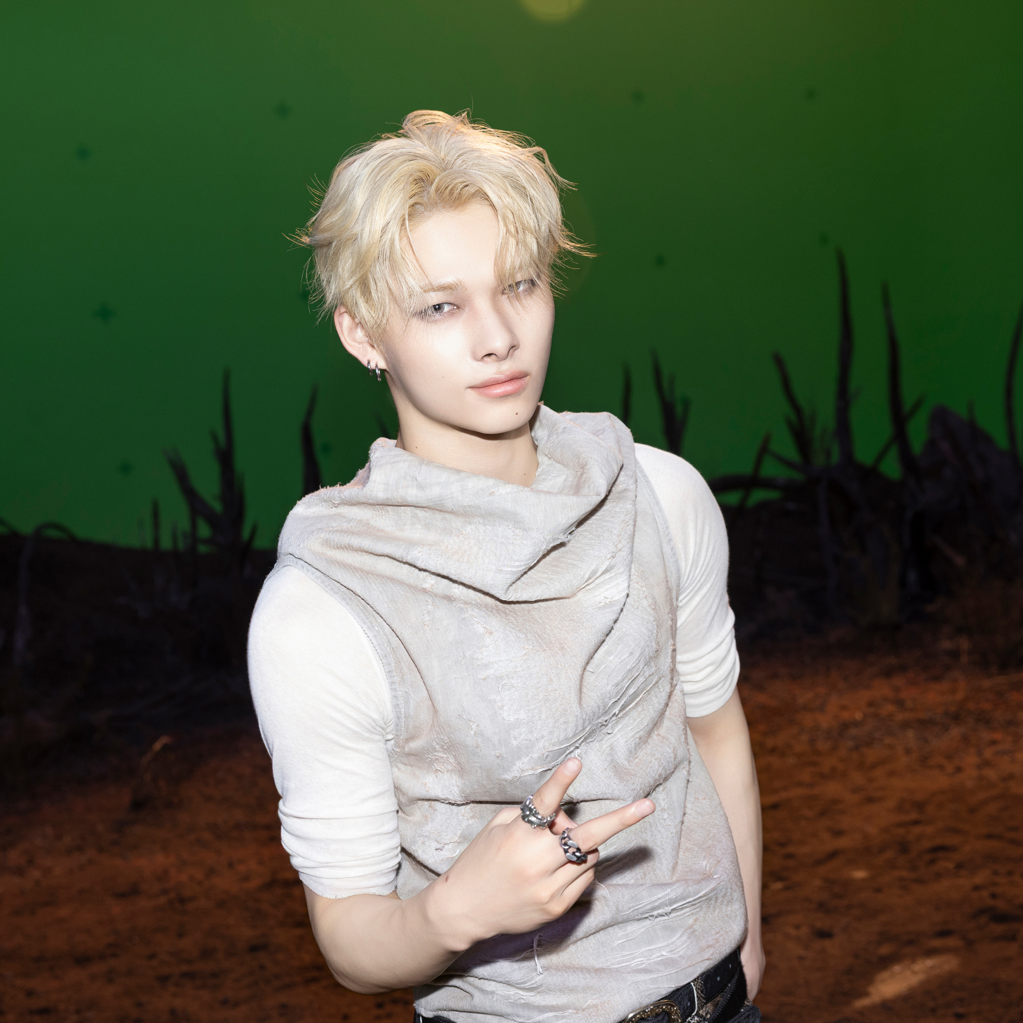 Behind-the-scenes cut of NI-KI (ENHYPEN)