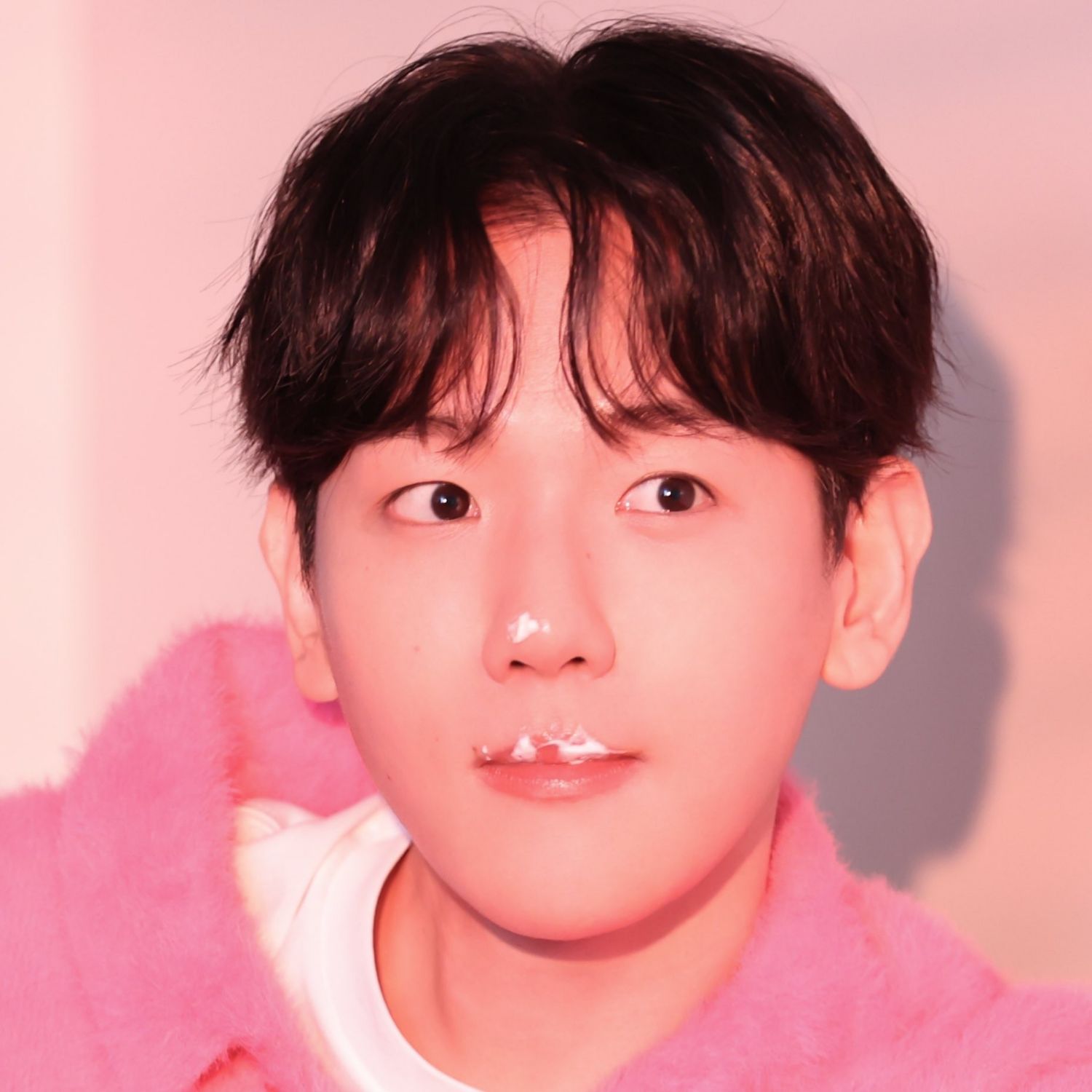 ベクヒョン (EXO)の最新写真