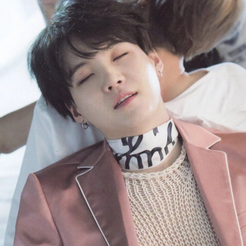 Momen yang diabadikan oleh penggemar SUGA (BTS)