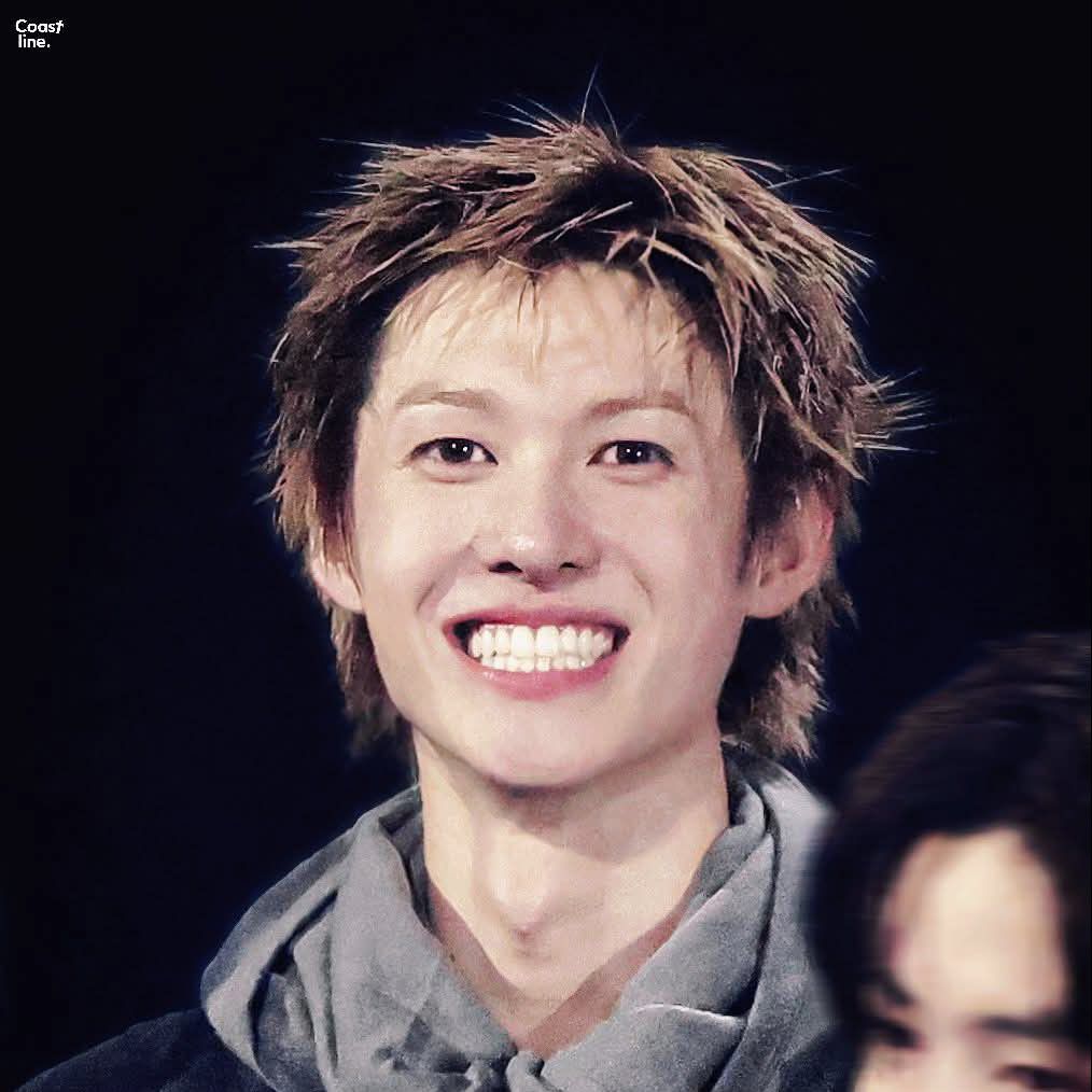 Behind-the-scenes cut of Martin (CORTIS)