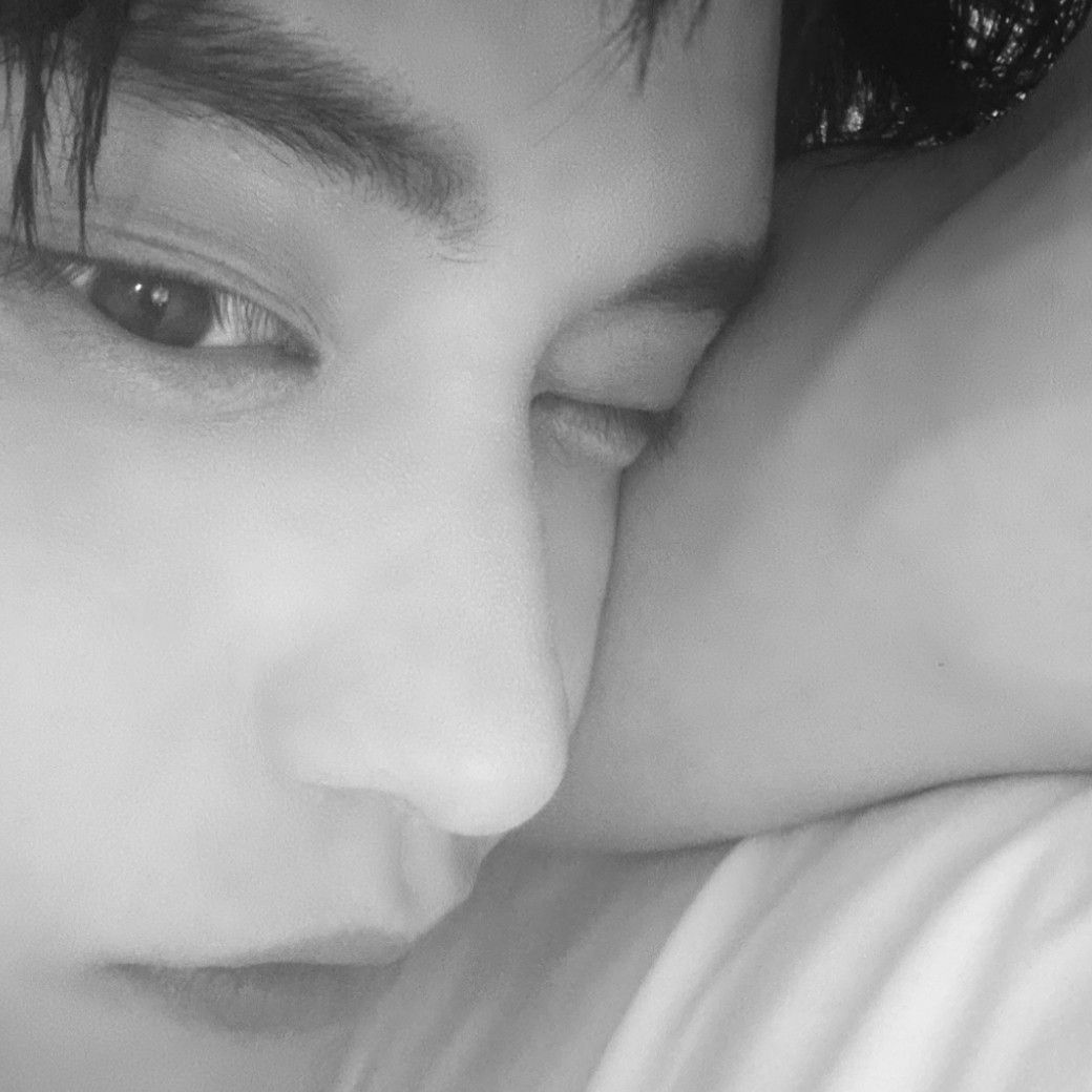 Latest photo of Kim Jiwoong (ZEROBASEONE)