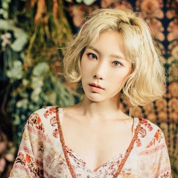 Behind-the-scenes cut of Taeyeon (Girls' Generation)
