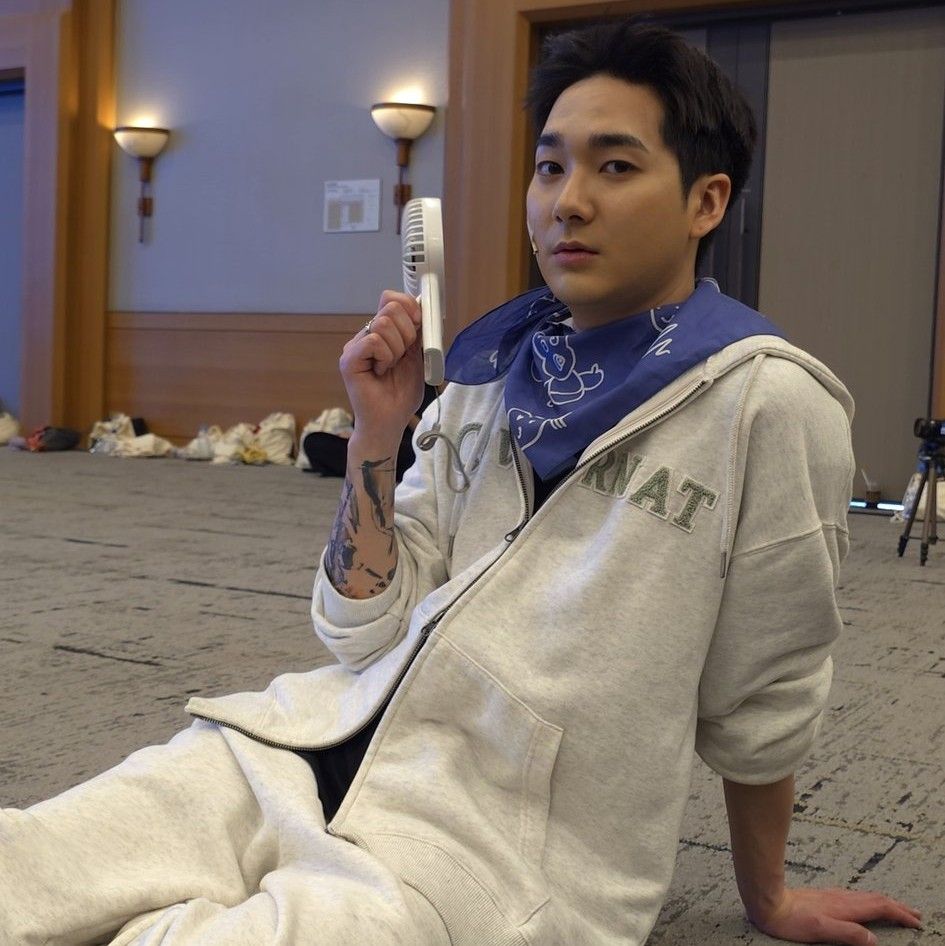 Latest photo of Aron